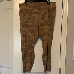 lululemon athletica Align Camo Leggings w/pockets, Size 20, some pilling, GUC